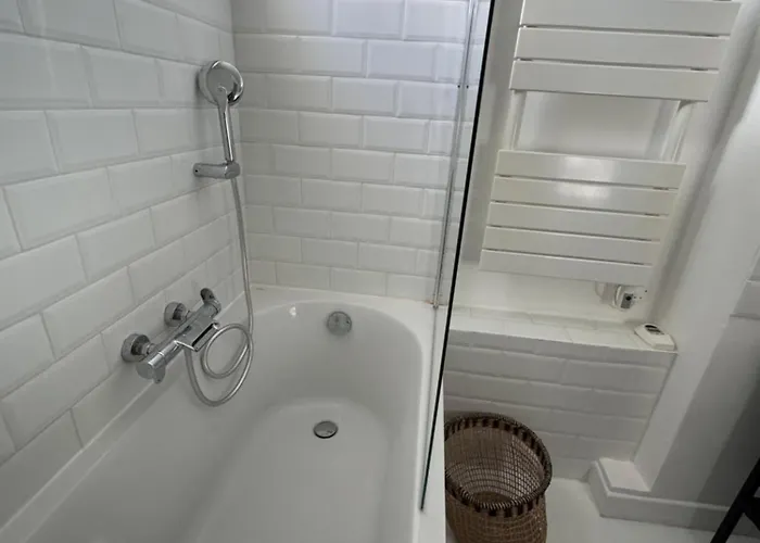 Les Restanques Maison Des Chenes Vue 6 Personnes * غريمو