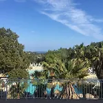 Villa Les Restanques Maison Des Chenes Vue 6 Personnes Grimaud