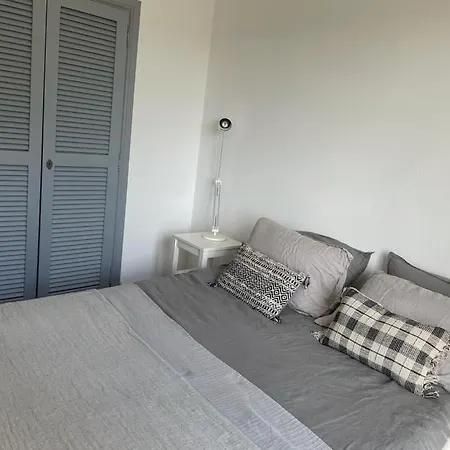 Villa Les Restanques Maison Des Chenes Vue 6 Personnes *