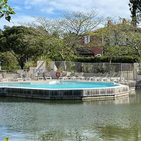 Les Restanques Maison Des Chenes Vue 6 Personnes Villa *