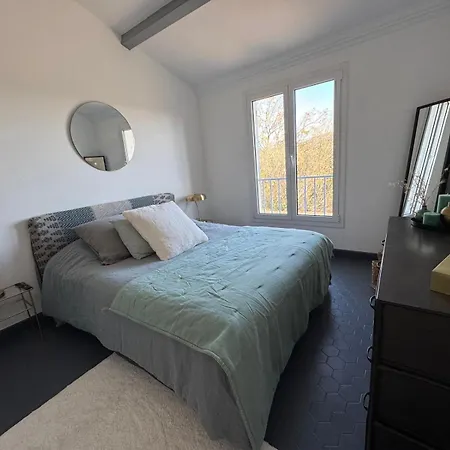 Villa Les Restanques Maison Des Chenes Vue 6 Personnes