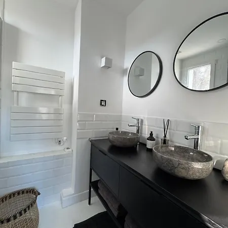 Villa Les Restanques Maison Des Chenes Vue 6 Personnes Grimaud