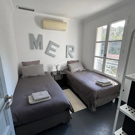 Les Restanques Maison Des Chenes Vue 6 Personnes *